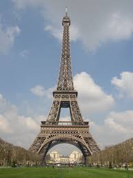 http://middlezonemusings.com/ah-paris-in-the-spring/
